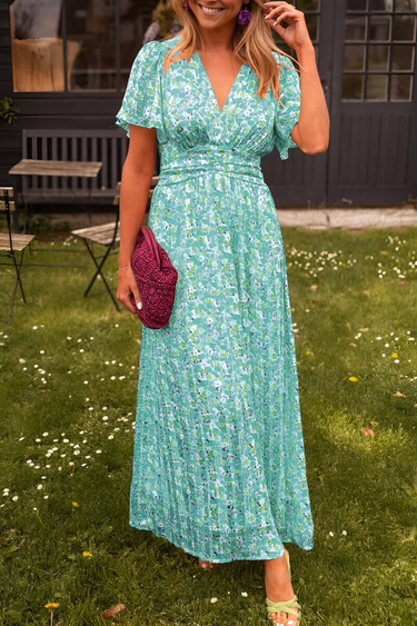 Ava™ | Elegant maxi dress with V-neck and feminine fit 5