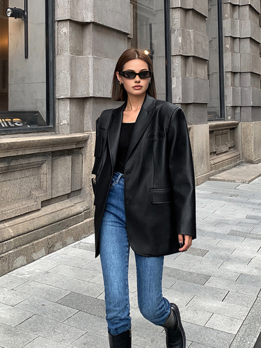 Lapel Pockets Leather Blazer 5
