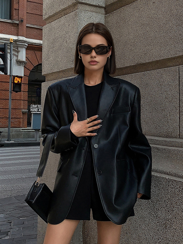 Lapel Pockets Leather Blazer 1