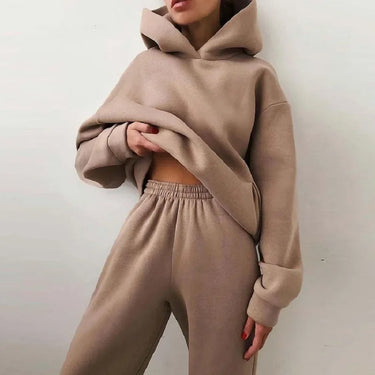 Casual Two-Piece Cap Suit with Thickened Long-Sleeved Sweater and Pants – 2024 Trend 0