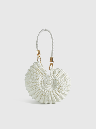 Crocheted Conch-Shaped Handbag 0