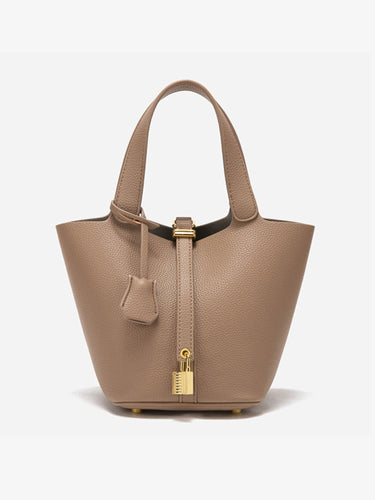 Elaris | Luxe Taupe Leather Bucket Bag – Timeless & Elegant 1