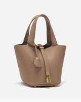 Elaris | Luxe Taupe Leather Bucket Bag – Timeless & Elegant 2