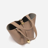 Elaris | Luxe Taupe Leather Bucket Bag – Timeless & Elegant 3