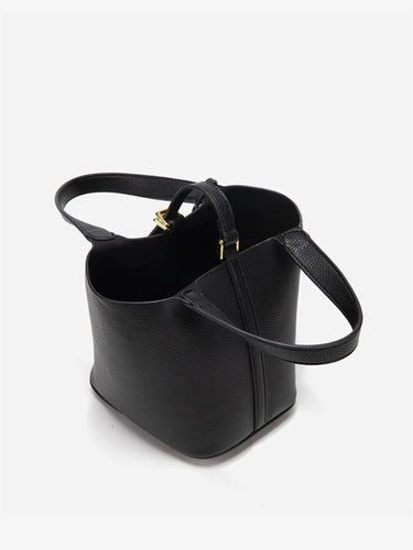 Elaris | Luxe Taupe Leather Bucket Bag – Timeless & Elegant 5