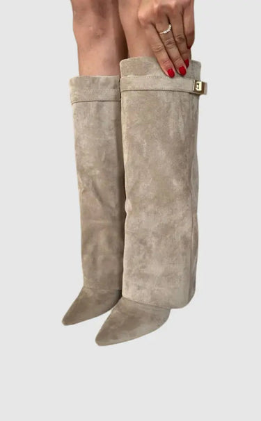 Elegant Women's Knee High Boots – Black Leather or Suede with Slim Design for All-Day Comfort and Versatile Style 0