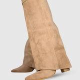 Elegant Women's Knee High Boots – Black Leather or Suede with Slim Design for All-Day Comfort and Versatile Style 1