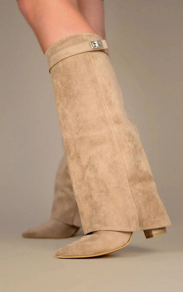 Elegant Women's Knee High Boots – Black Leather or Suede with Slim Design for All-Day Comfort and Versatile Style 2