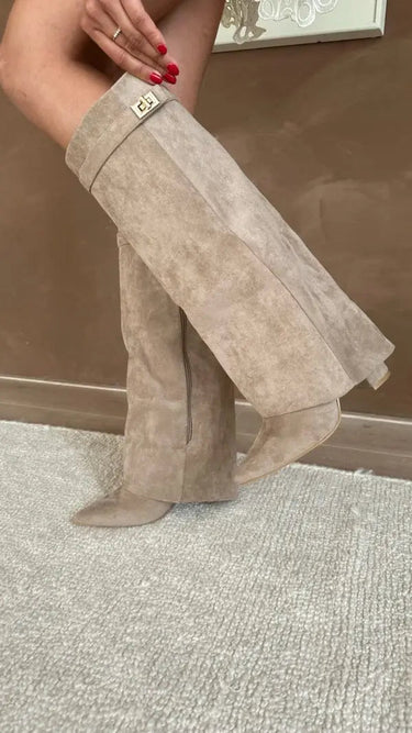 Elegant Women's Knee High Boots – Black Leather or Suede with Slim Design for All-Day Comfort and Versatile Style 4