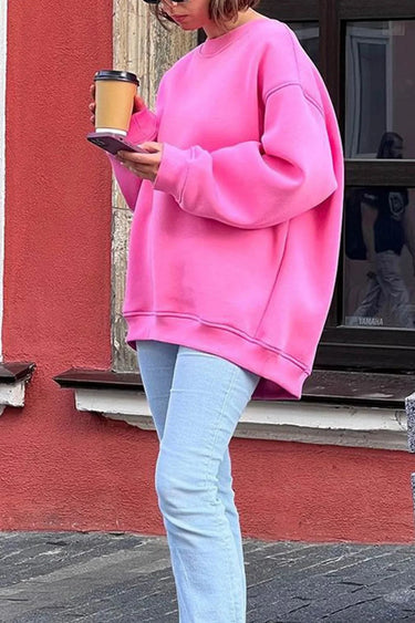 Lola | Oversized sweatshirt with round neck 0