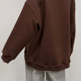 Lola | Oversized sweatshirt with round neck 10