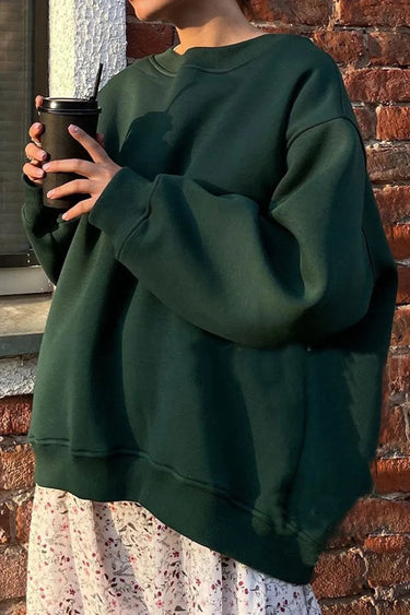 Lola | Oversized sweatshirt with round neck 2