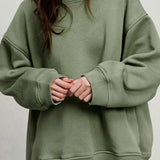 Lola | Oversized sweatshirt with round neck 4