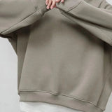 Lola | Oversized sweatshirt with round neck 5