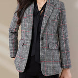 Tartan Blazer – Stylish Slim-Fit Design for Professional Settings 3