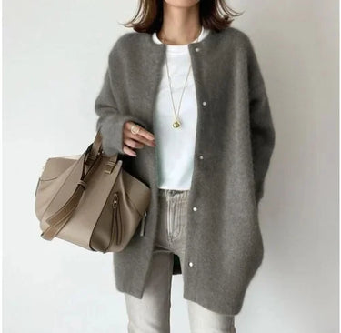Women's Loose Fit Knitted Jacket in Soft Wool – Comfortable Autumn Outerwear, Available in 7 Colors 10
