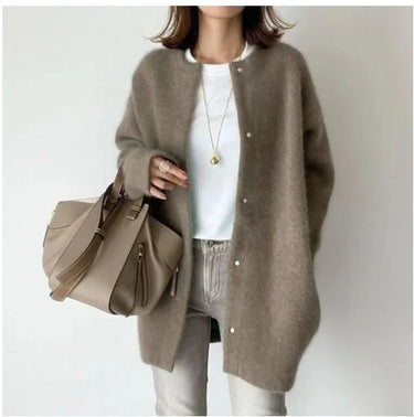 Women's Loose Fit Knitted Jacket in Soft Wool – Comfortable Autumn Outerwear, Available in 7 Colors 9