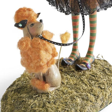 Halloween Witch Figurine Decorative Resin Figure For Indoor Display Lightweight Design Halloween Decor - Image 8