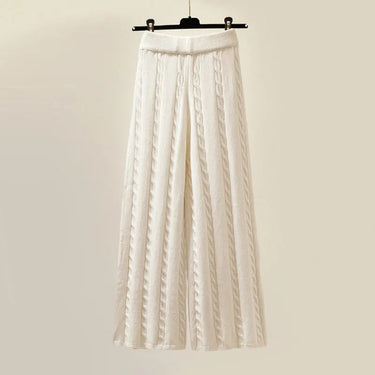 Angela | Three-piece luxury knit winter set – elegance and warmth for cold days 4