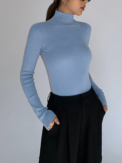 Mock Neck Contrast Sleeve Top