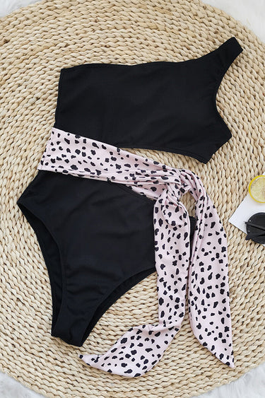 Bicolor One-Shoulder Swimsuit with Bow Detail 6