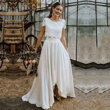 Bohemian Lace Dress – High-Low Design for Outdoor Celebrations 4