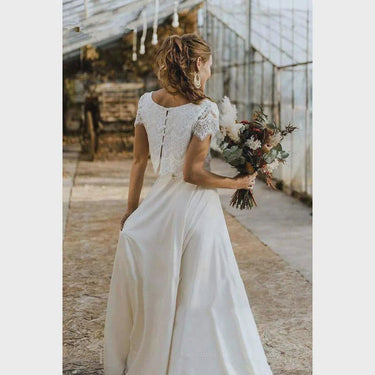 Bohemian Lace Dress – High-Low Design for Outdoor Celebrations 5