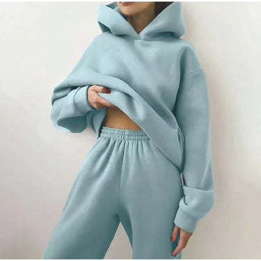 Casual Two-Piece Cap Suit with Thickened Long-Sleeved Sweater and Pants – 2024 Trend 2