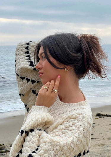 Lucy | Women’s Knitted Sweater | Soft 4