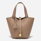 Elaris | Luxe Taupe Leather Bucket Bag – Timeless & Elegant 1