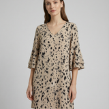Floral Elegance Double-Layer Dress – Playful Flare Sleeves for Summer Events 4
