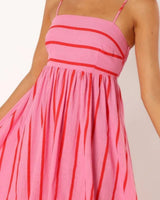 Floral Maxi Dress for Women – Romantic Sleeveless Long Dress with Flattering Fit for Garden Parties and Outdoor Events 3
