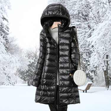 Heidi-Mode | Ultralight Down Jacket with Hood 3