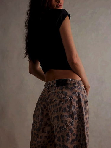 Leilani - Leopard Print Barrel Jeans 3