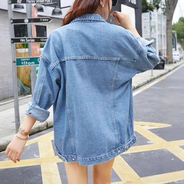 Oversized Denim Jacket with Classic Button-Front Design 2