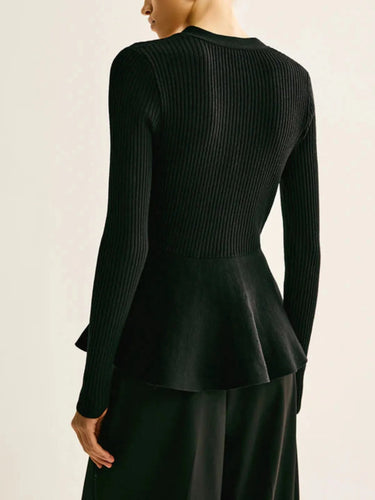 Ribbed Panel Bud Waist Button Knit Top 2