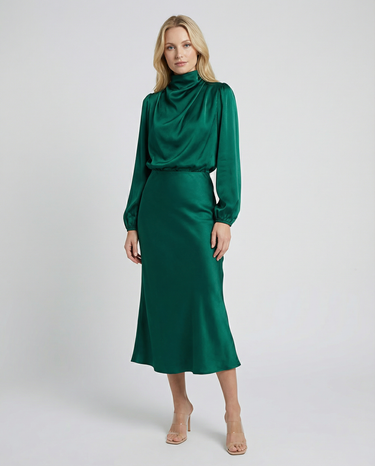 Sophia Satin Evening Dress – Elegant Long Sleeve Formal Wear 2
