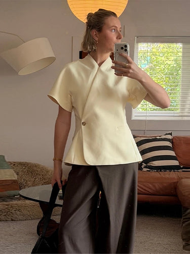 Spring Blazer Coat – V-Neck Design for Effortless Style 2