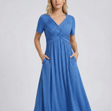 Summer V-Neck Dress – Flattering Casual Style for Warm Days 2