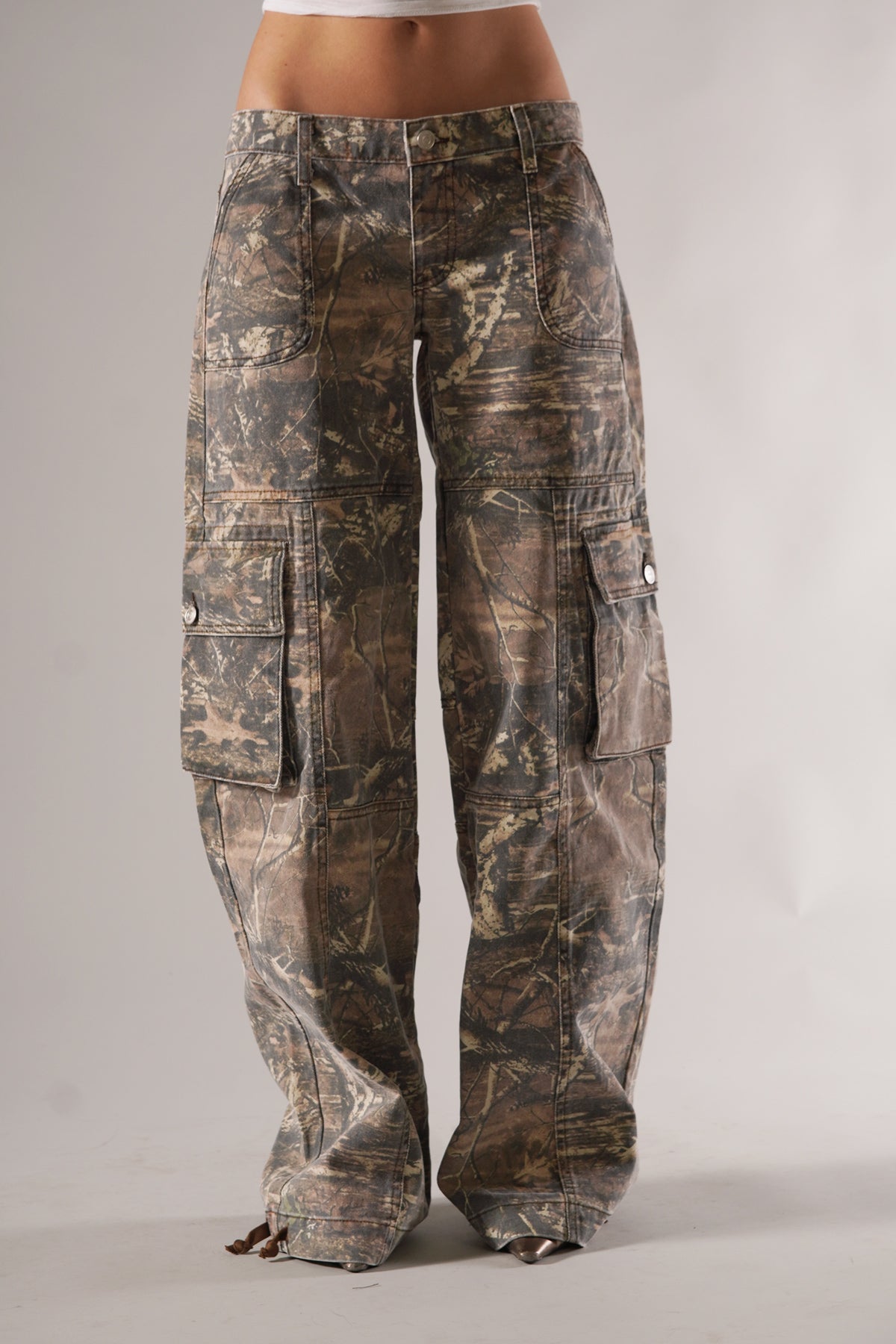 Valina Pants | Unisex Camo Cargo Pants with Utility Pockets 4