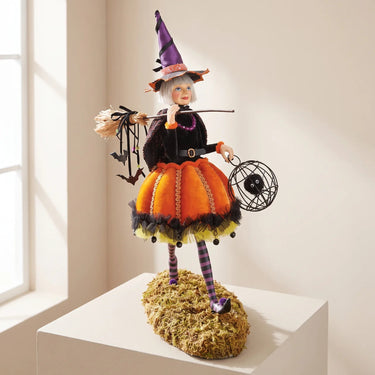 Halloween Witch Figurine Decorative Resin Figure For Indoor Display Lightweight Design Halloween Decor - Image 1