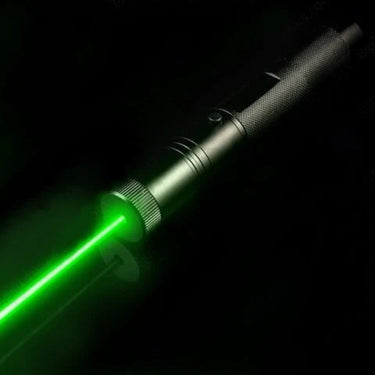 High Power Laser Pointer Pen With Adjustable Focus Ring And Safety Key Lock Mechanism - Image 2