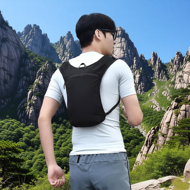 Hydration Backpack with Secure Running Vest and Pocket - Image 1