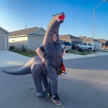 Inflatable Dinosaur Costume For Halloween With Instant Dino Impact For Party Fun - Image 4