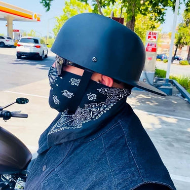 Motorcycle Helmet With Classic Cap Style Dot Approved - Image 2