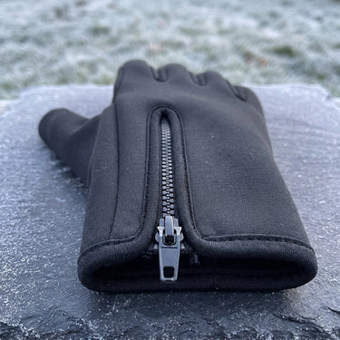 Thermal Gloves with Secure Waterproof Design and Touchscreen Compatibility - Image 5
