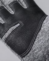 Water-Resistant Thermal Fishing Gloves With Touchscreen Fingertips And Zipped Wrist Closure For Warmth And Dexterity - Image 6