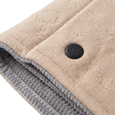 Wearable Heated Blanket with Supportive Poncho and Zipper Closure - detail