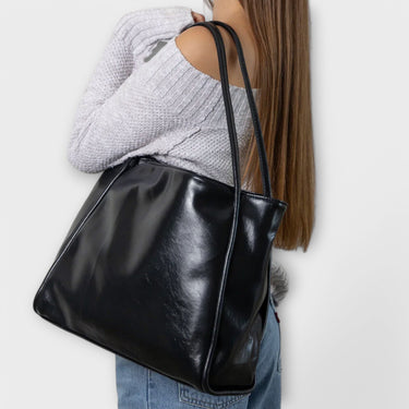 Women's Structured Handbag with Top Handle and Detachable Strap