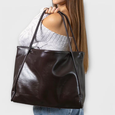 Women's Structured Handbag with Top Handle and Detachable Strap